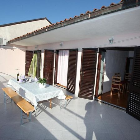 Apartment Kuba Makarska Exterior photo